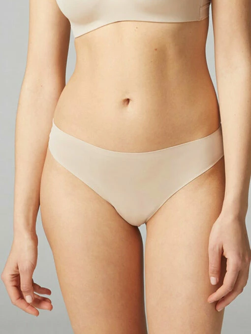 Simone Perele Essential Thong 1 Simone Perele Essential Thong -CA Swimsuit Sales Shop 13V710SimonePereleEssentialTangaPeauRoseFront