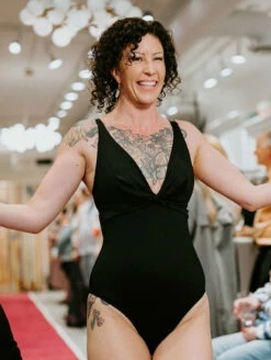 Curvy Kate Twist And Shout Non Wire One Piece Swimsuit 10 Curvy Kate Twist And Shout Non Wire One Piece Swimsuit -CA Swimsuit Sales Shop CurvyKateTwistandShoutCS024606 MadMagic