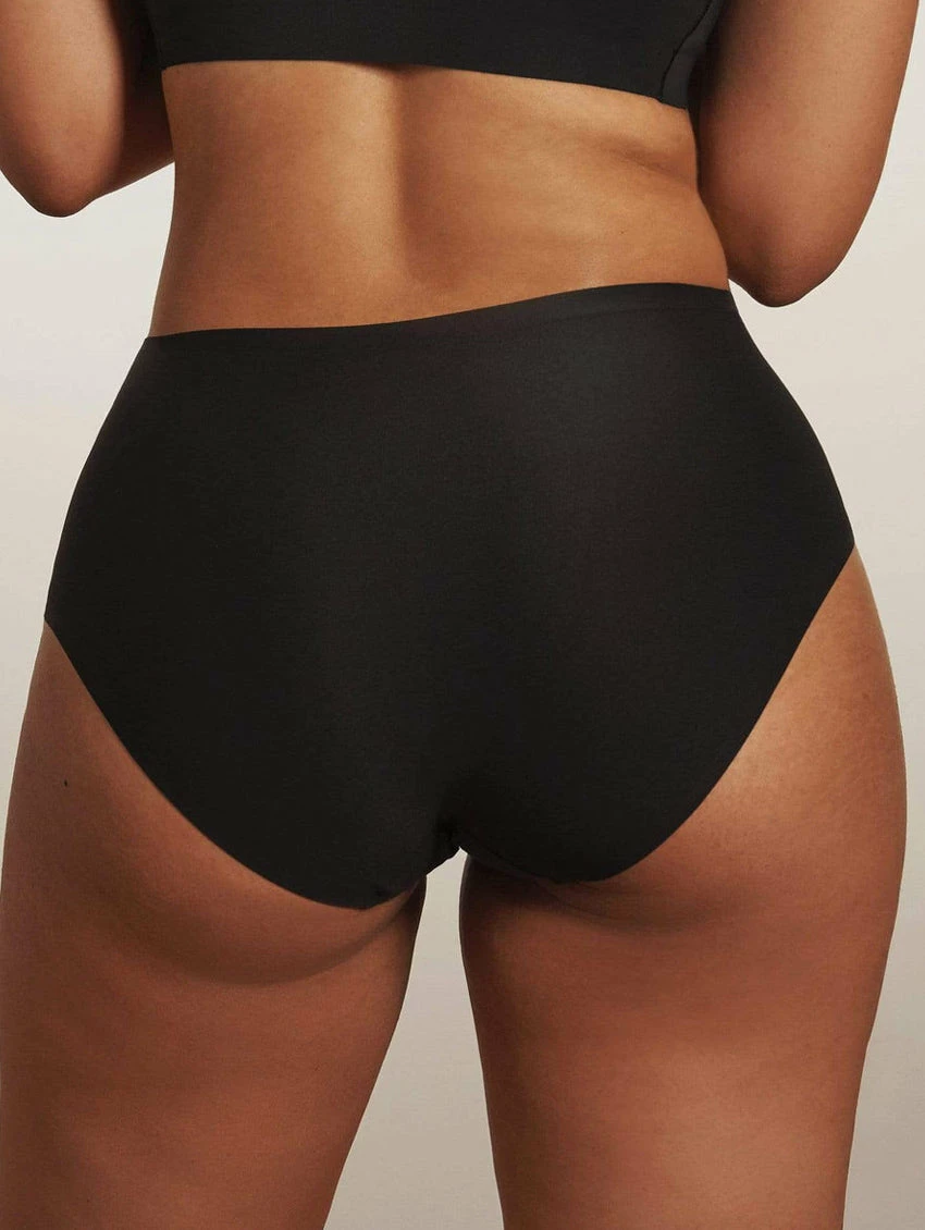 Evelyn & Bobbie Retro Bikini 2 Evelyn & Bobbie Retro Bikini - Image 2