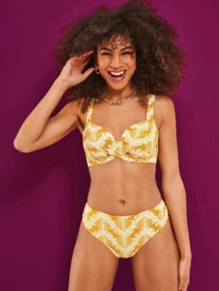 Rosa Faia Delia Bikini Top 6 Rosa Faia Delia Bikini Top -CA Swimsuit Sales Shop RosaFaiaDeliaBikiniTopM287741Fashion