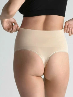 Yummie Seamless Shaping Thong -CA Swimsuit Sales Shop Yummie Seamless Shaping Thong S 3 18464006 a902 421b a1b6 a102281ceeee